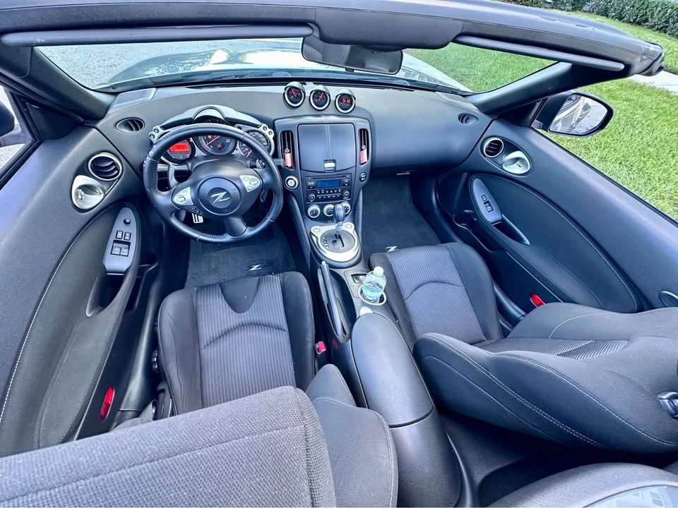 2016 Nissan 370Z 6th Gen - Image 18 of 19