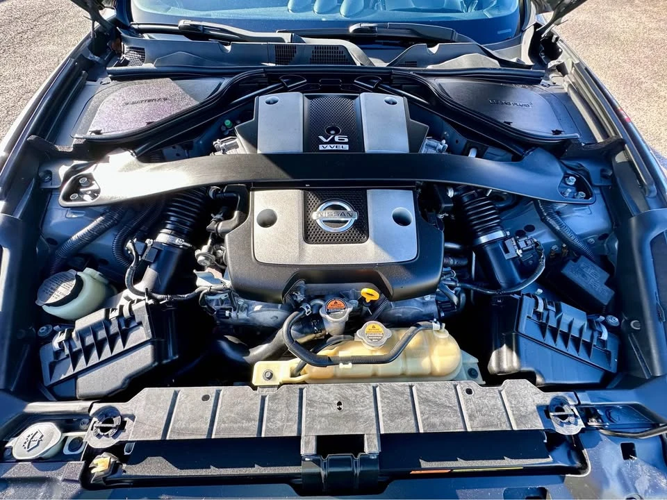 2016 Nissan 370Z 6th Gen - Image 15 of 18