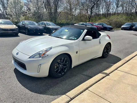 2016 Nissan 370Z Roadster Touring