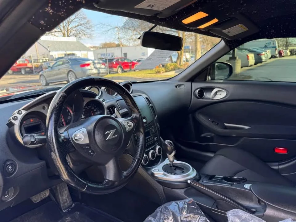 2016 Nissan 370Z 6th Gen - Image 9 of 15