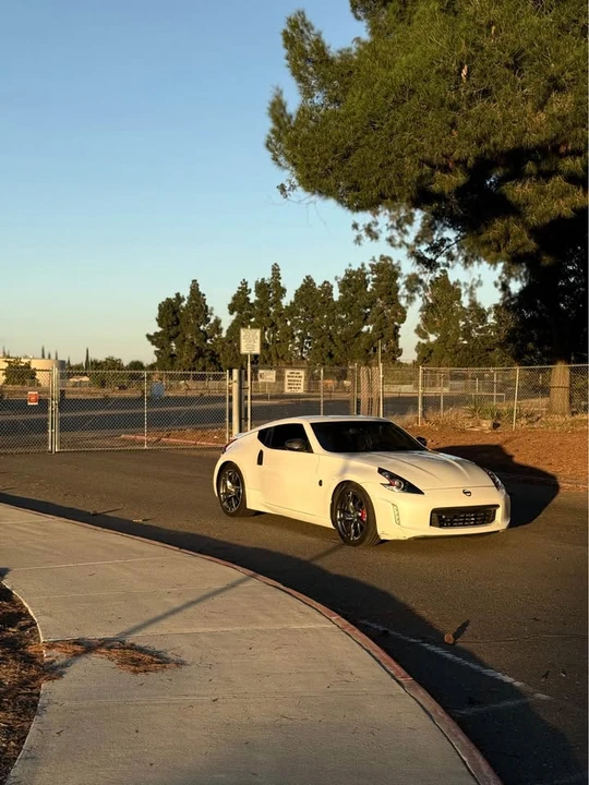 2016 Nissan 370Z 6th Gen - Image 4 of 6