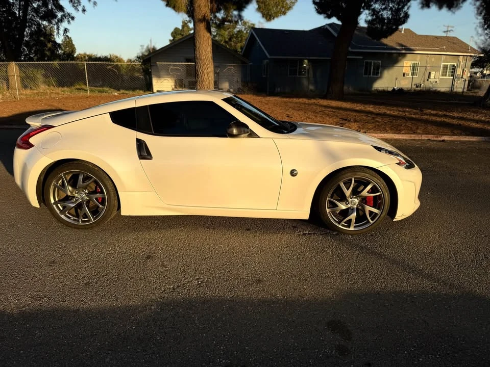 2016 Nissan 370Z 6th Gen - Image 5 of 6