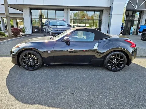 2016 Nissan 370Z Touring