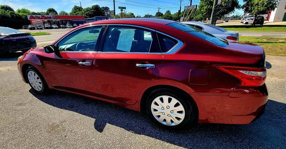 2016 Nissan Altima 5th Gen - Image 2 of 11
