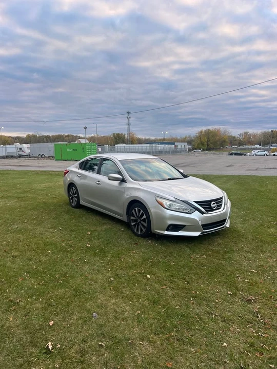 2016 Nissan Altima 5th Gen - Image 3 of 16