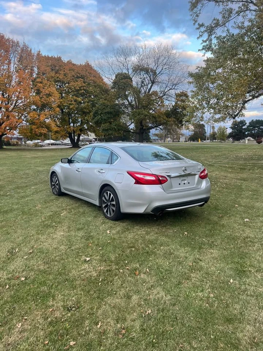 2016 Nissan Altima 5th Gen - Image 9 of 16