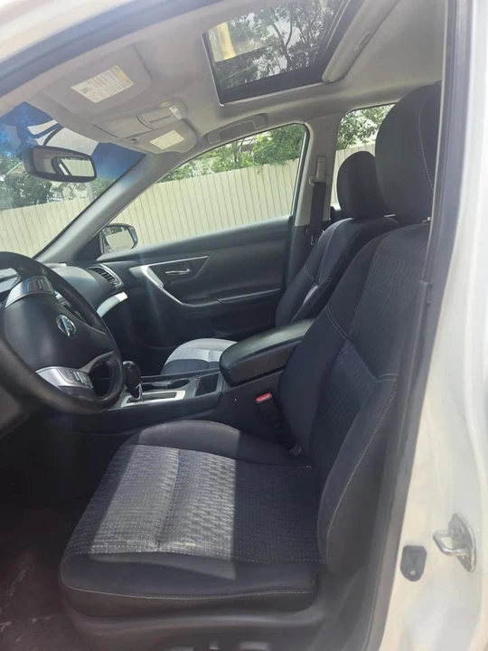 2016 Nissan Altima 5th Gen - Image 5 of 8