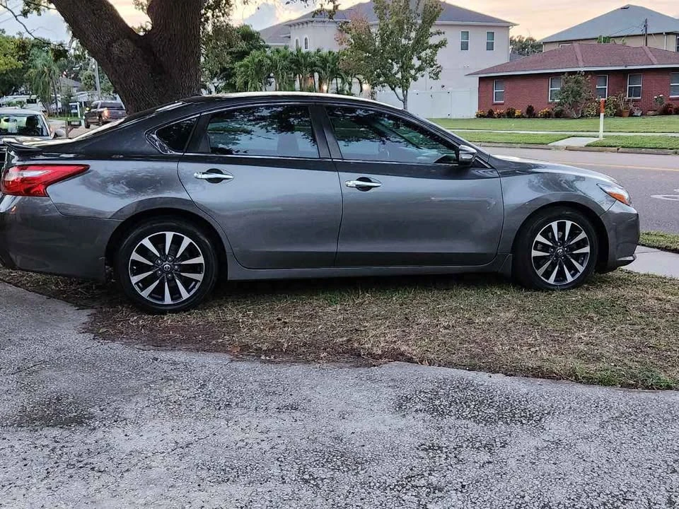 2016 Nissan Altima 5th Gen - Image 3 of 5