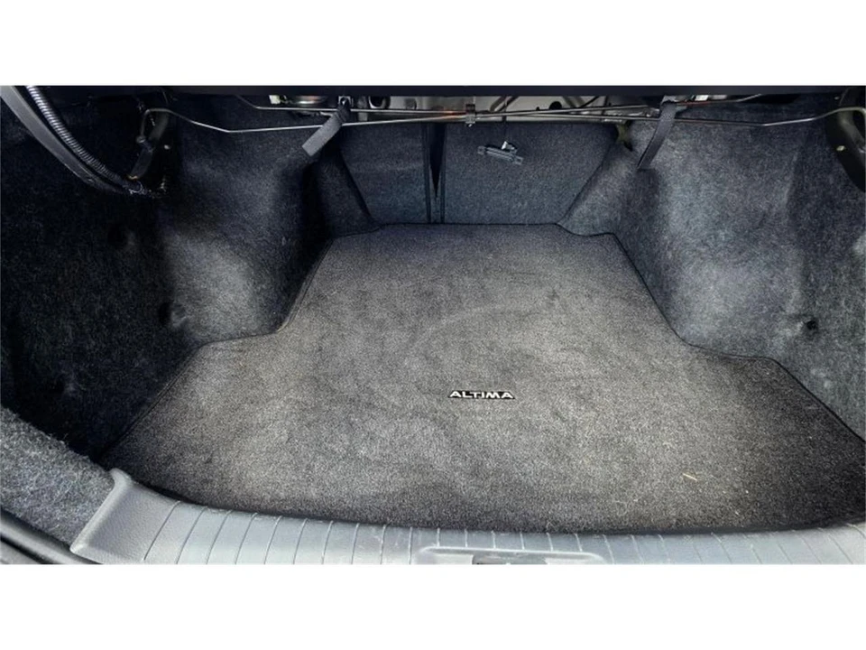2016 Nissan Altima 5th Gen - Image 16 of 19