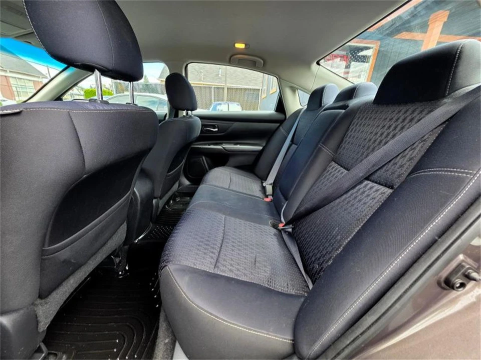 2016 Nissan Altima 5th Gen - Image 10 of 19