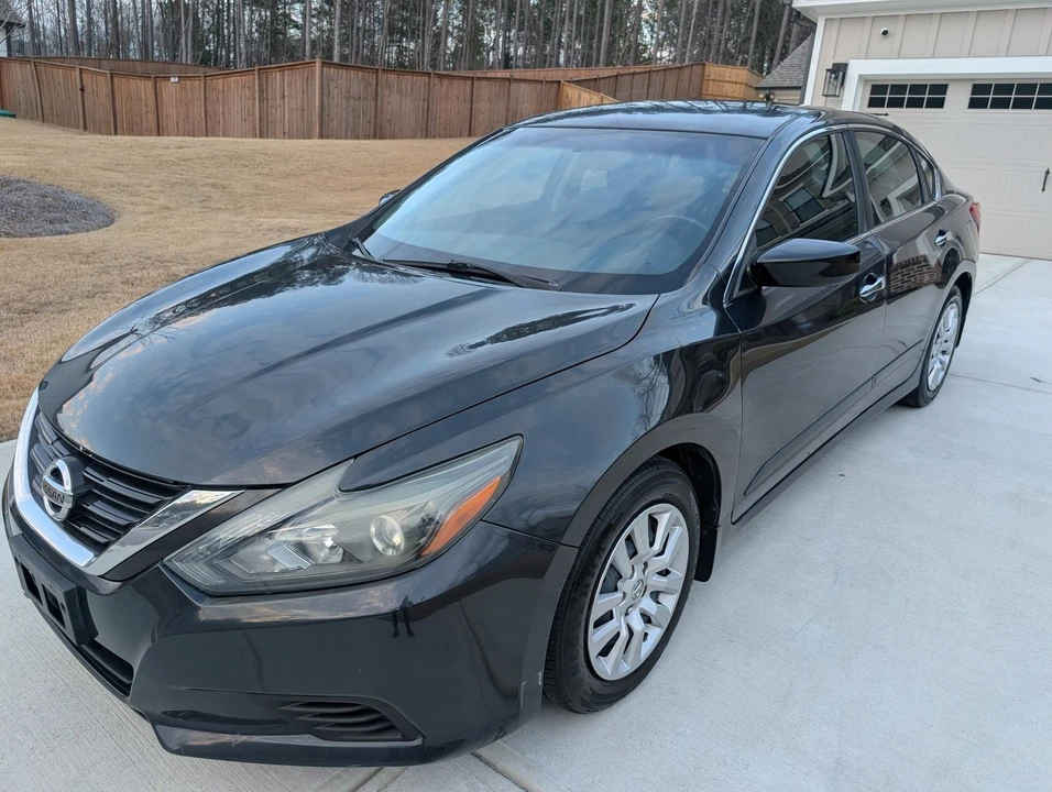 2016 Nissan Altima 5th Gen - Image 2 of 20