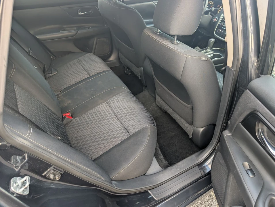 2016 Nissan Altima 5th Gen - Image 14 of 20