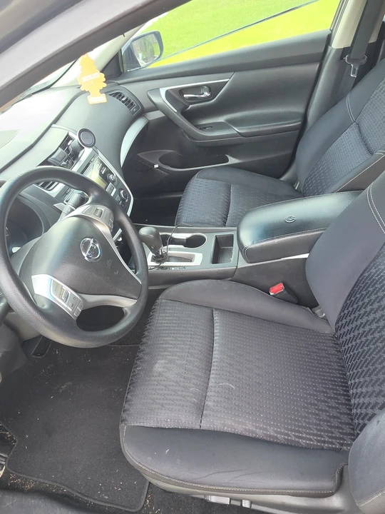 2016 Nissan Altima 5th Gen - Image 5 of 11