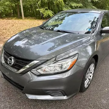 2016 Nissan Altima 2.5 4dr Sedan