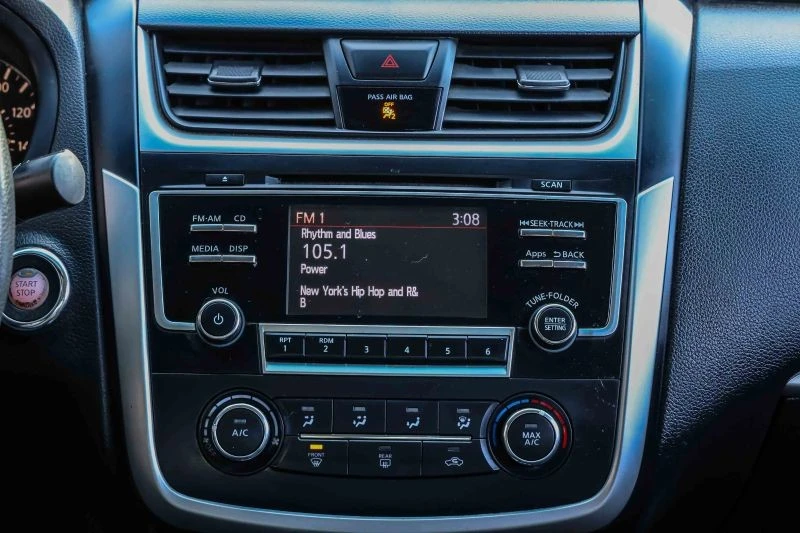 2016 Nissan Altima 5th Gen - Image 11 of 12
