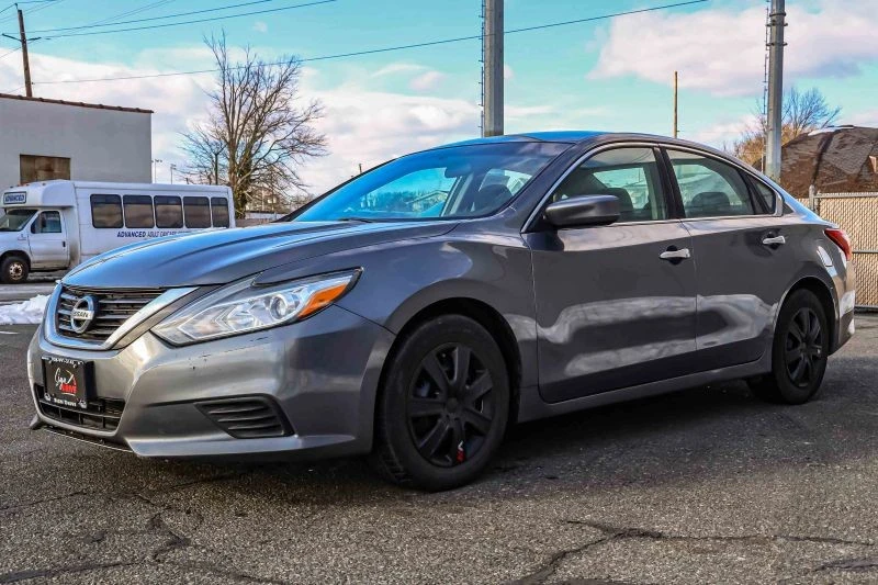 2016 Nissan Altima 5th Gen - Image 3 of 12