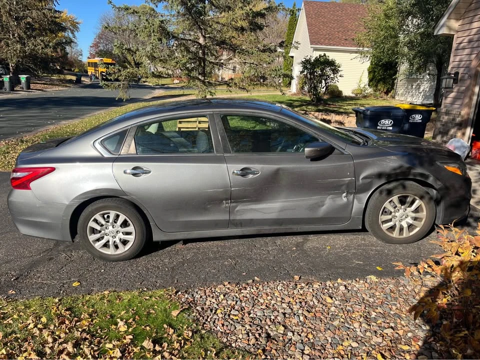 2016 Nissan Altima 5th Gen - Image 7 of 11