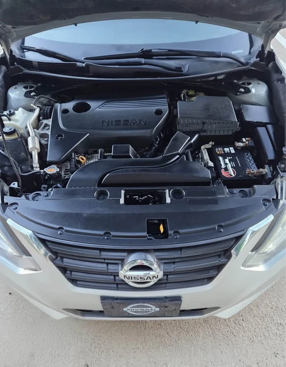 2016 Nissan Altima 5th Gen - Image 17 of 18
