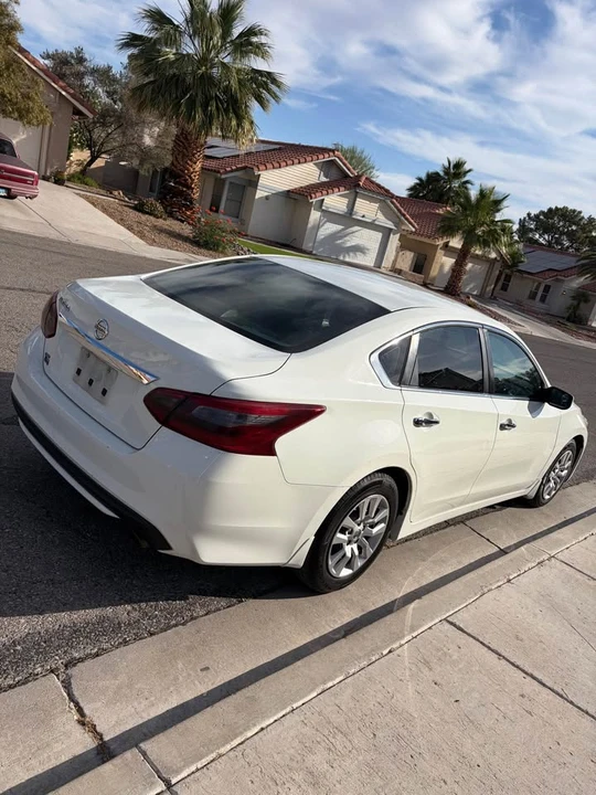 2016 Nissan Altima 5th Gen - Image 4 of 6
