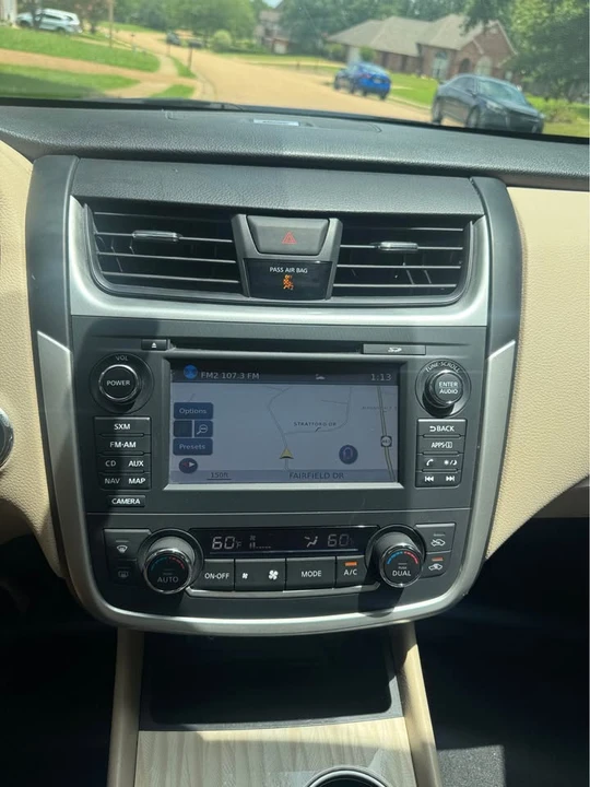 2016 Nissan Altima 5th Gen - Image 10 of 12