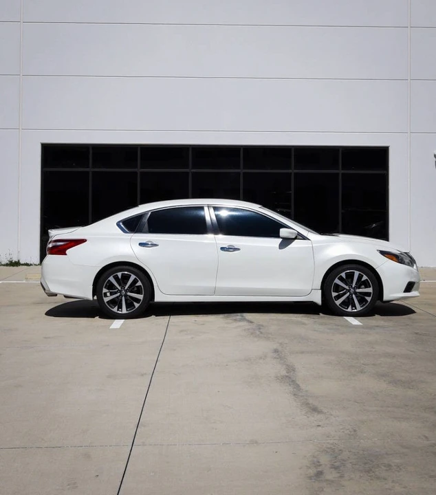 2016 Nissan Altima 5th Gen - Image 8 of 16