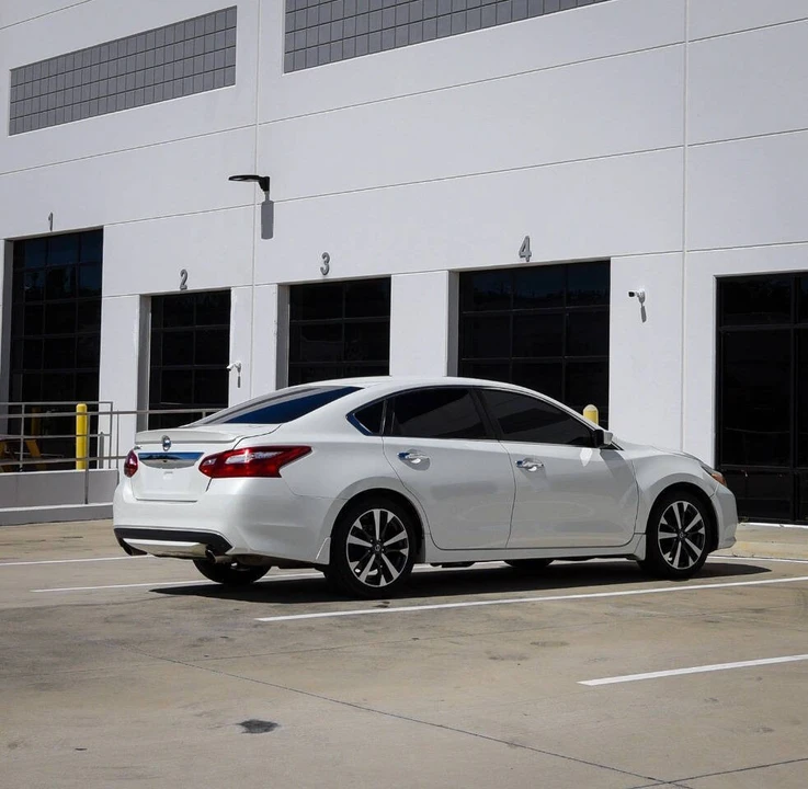 2016 Nissan Altima 5th Gen - Image 7 of 16