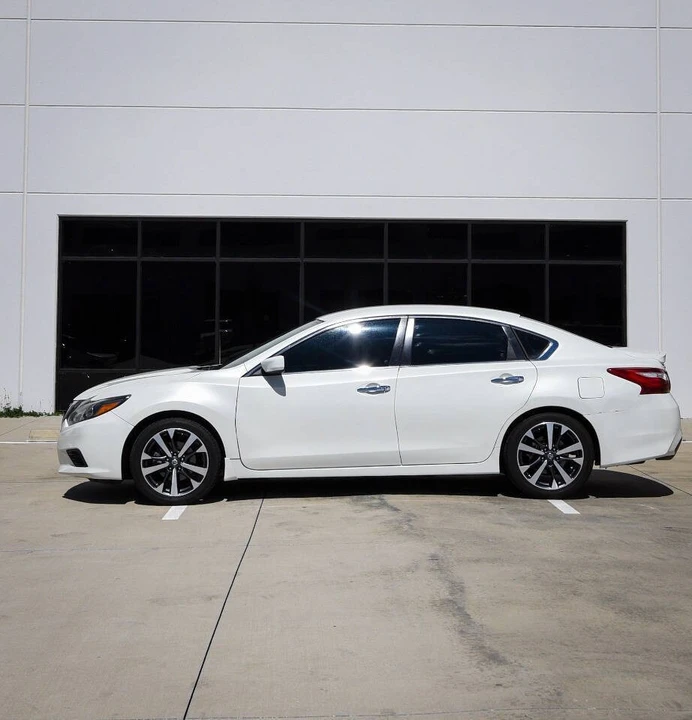 2016 Nissan Altima 5th Gen - Image 9 of 16