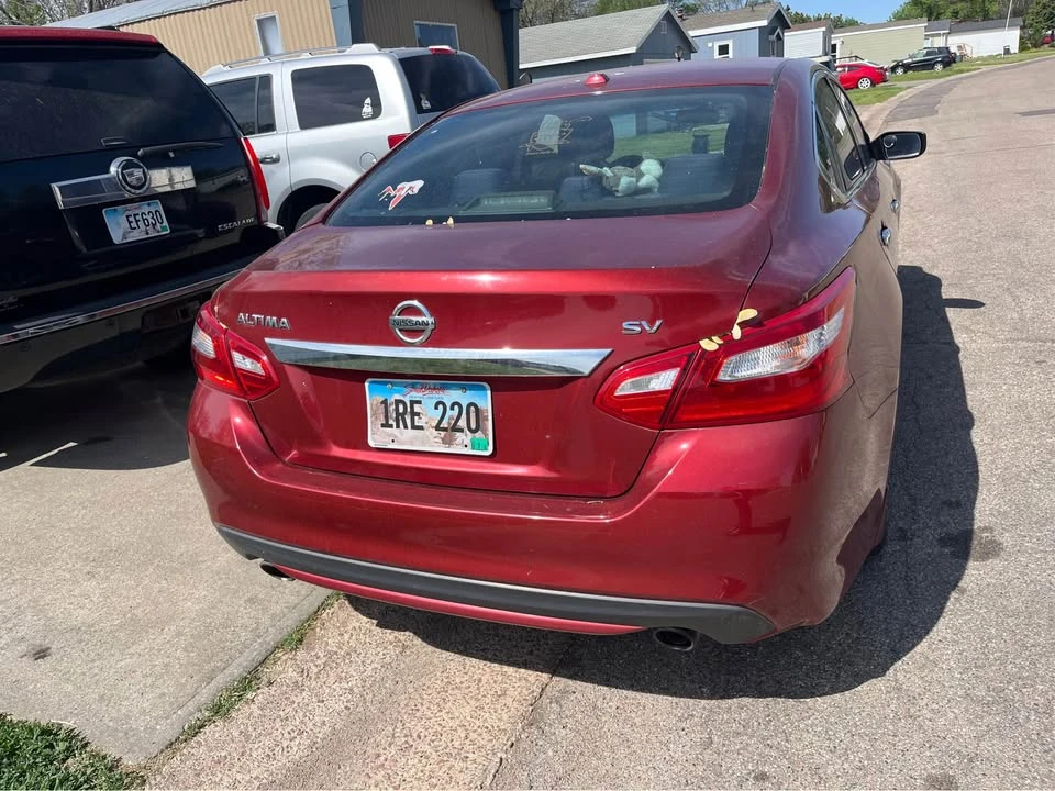 2016 Nissan Altima 5th Gen - Image 5 of 11