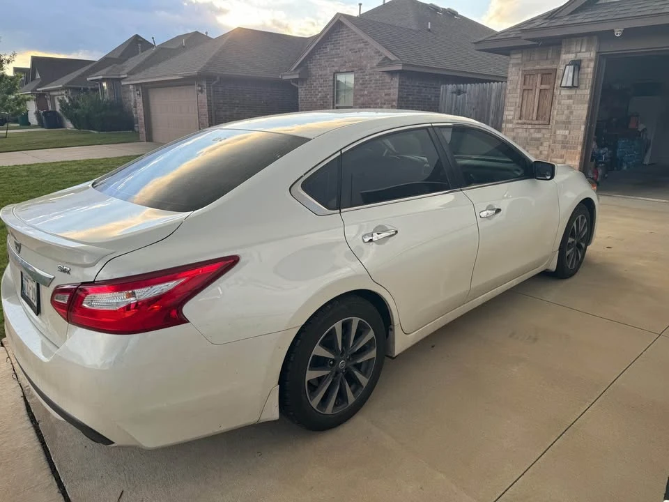 2016 Nissan Altima 5th Gen - Image 4 of 10