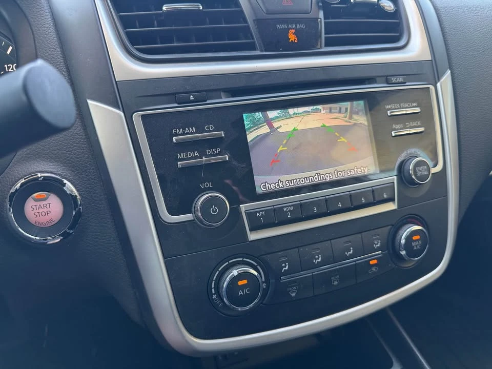 2016 Nissan Altima 5th Gen - Image 11 of 13