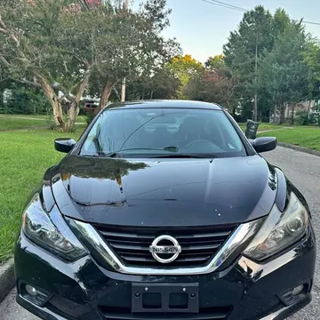 2016 Nissan Altima 2.5 SR Sedan 4D