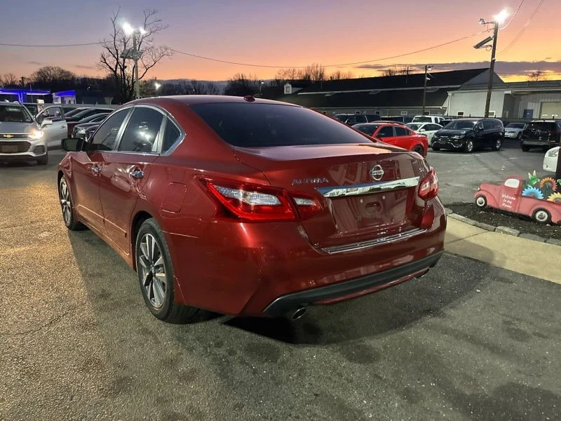 2016 Nissan Altima 5th Gen - Image 4 of 12