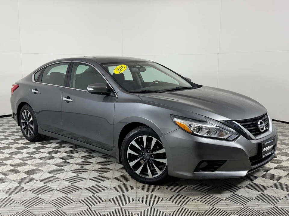 2016 Nissan Altima 5th Gen - Image 2 of 12