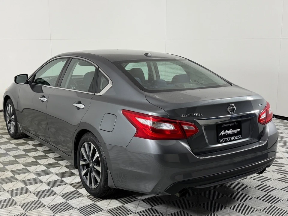 2016 Nissan Altima 5th Gen - Image 7 of 12