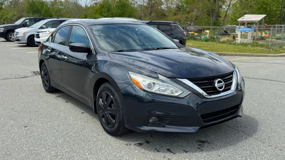 2016 Nissan Altima 5th Gen - Image 3 of 20