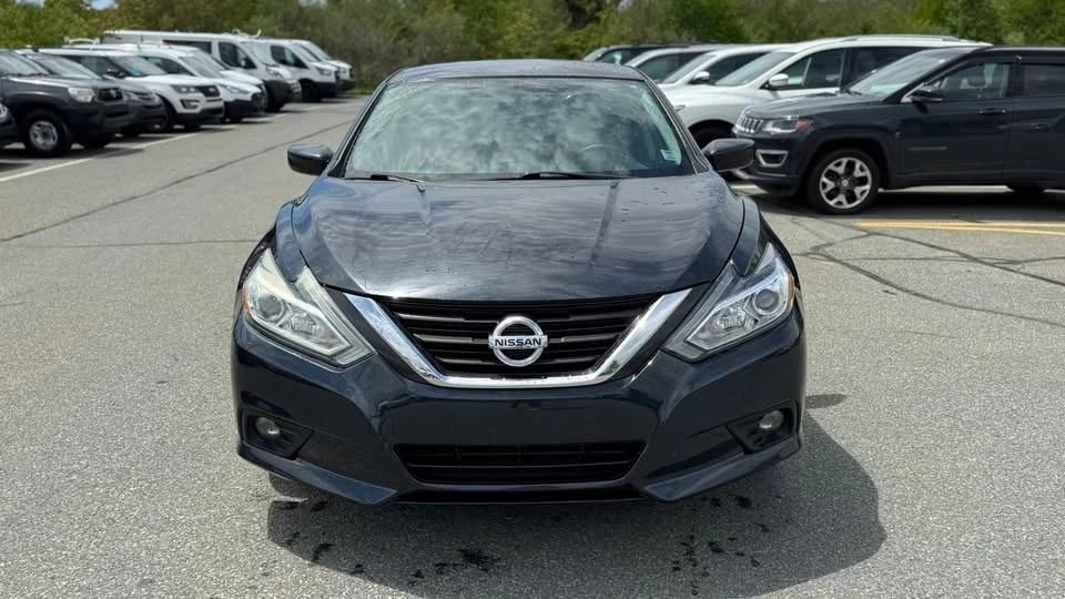 2016 Nissan Altima 5th Gen - Image 2 of 20