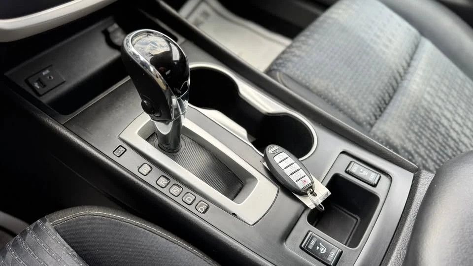2016 Nissan Altima 5th Gen - Image 17 of 20