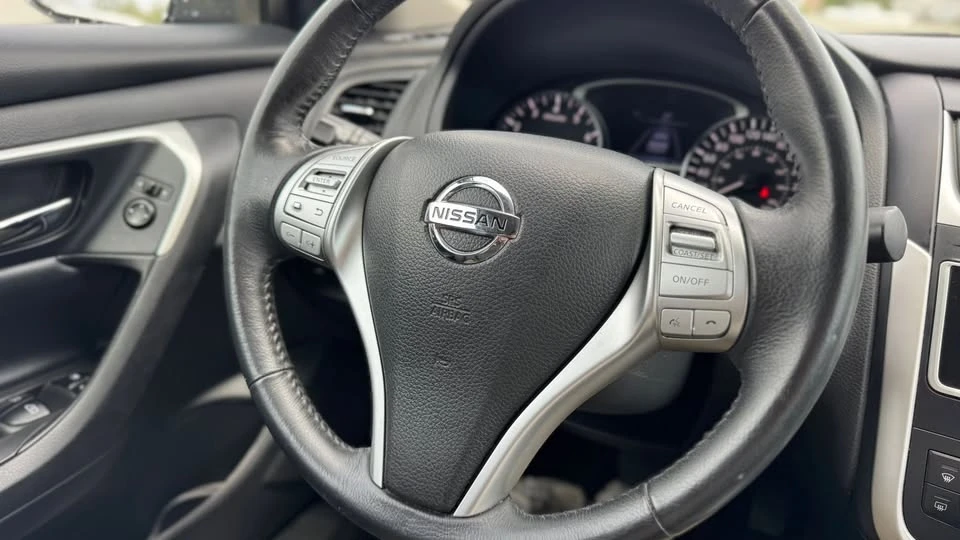 2016 Nissan Altima 5th Gen - Image 12 of 20