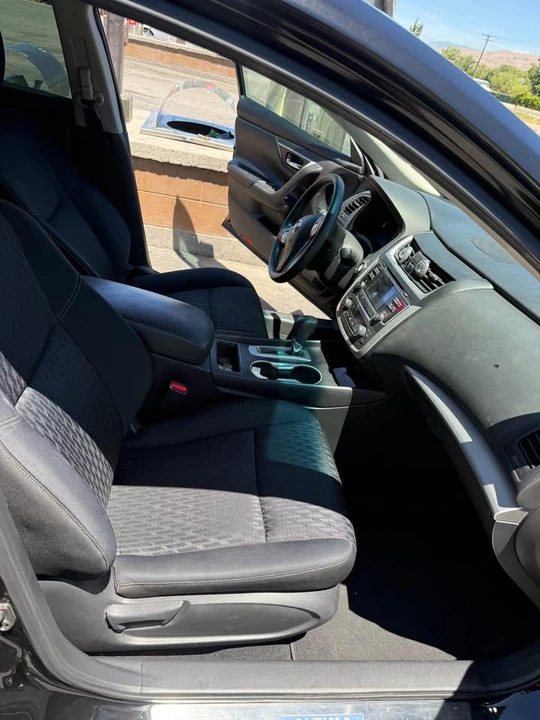 2016 Nissan Altima 5th Gen - Image 5 of 6