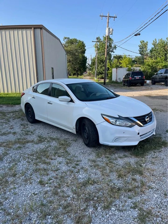 2016 Nissan Altima 5th Gen - Image 11 of 11