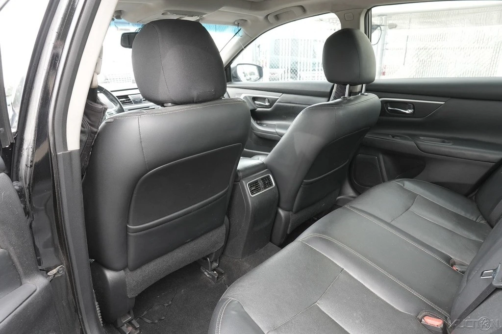2016 Nissan Altima 5th Gen - Image 17 of 21