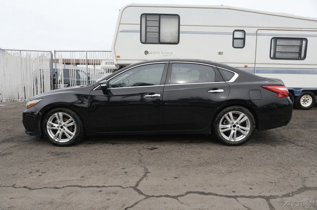 2016 Nissan Altima 5th Gen - Image 3 of 21
