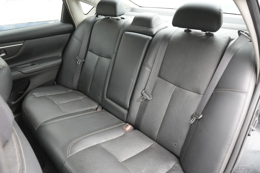 2016 Nissan Altima 5th Gen - Image 18 of 21