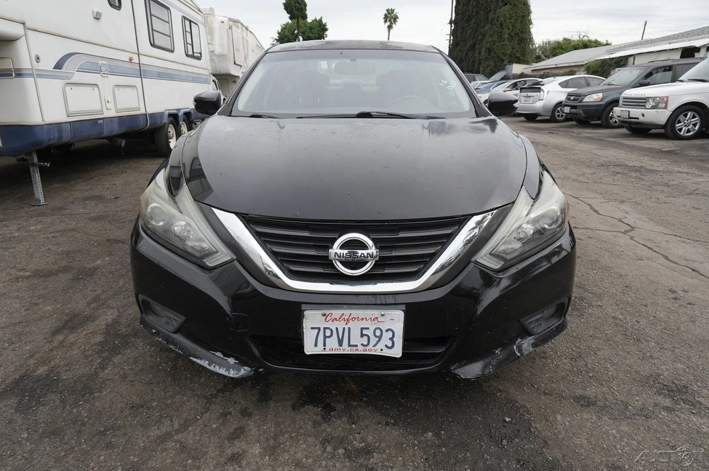 2016 Nissan Altima 5th Gen - Image 11 of 21