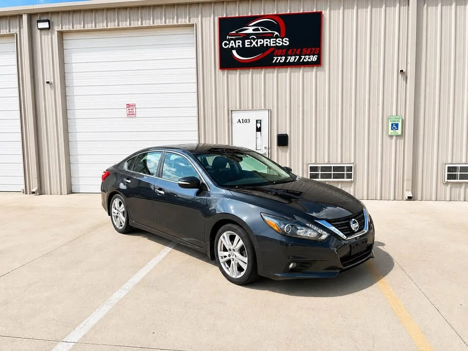 2016 Nissan Altima 5th Gen - Image 3 of 15