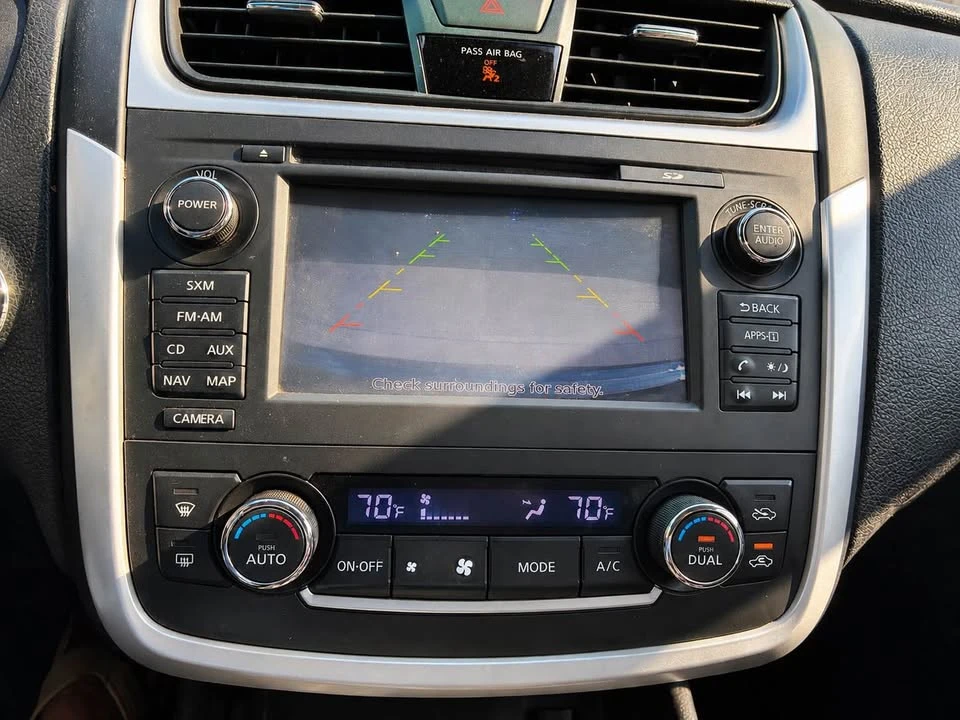 2016 Nissan Altima 5th Gen - Image 9 of 15