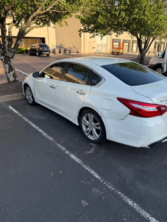 2016 Nissan Altima 5th Gen - Image 2 of 7