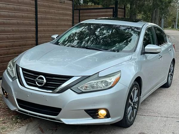 2016 Nissan Altima 5th Gen - Image 5 of 12