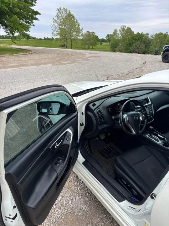 2016 Nissan Altima 5th Gen - Image 7 of 10