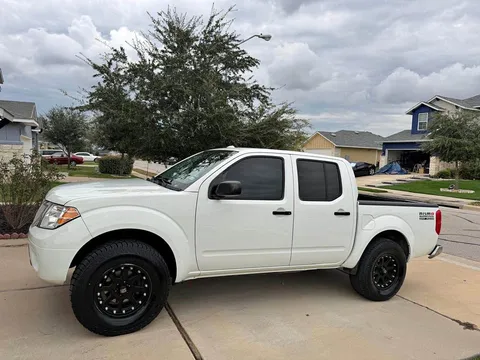 2016 Nissan Frontier Nismo Pickup 4D 5 ft